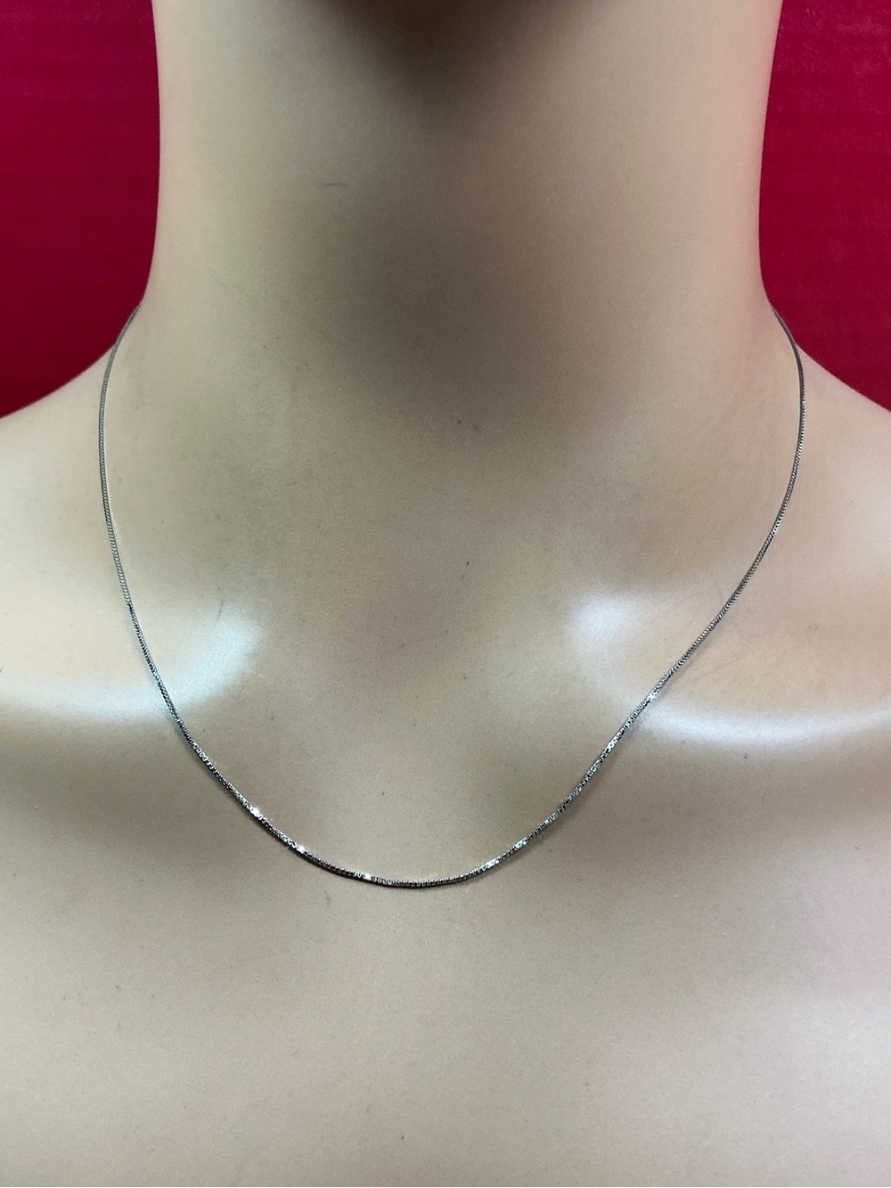 Sterling Silver Italian Necklace / Chain. 18 inches long